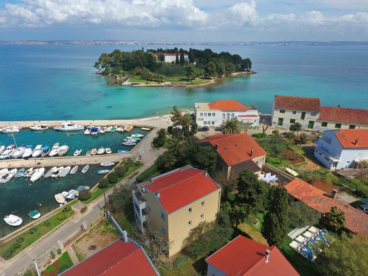 Apartmani Junto Preko Bagian luar foto